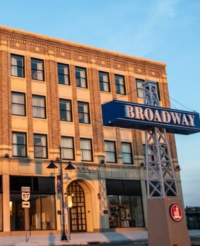 Ariel Broadway Hotel